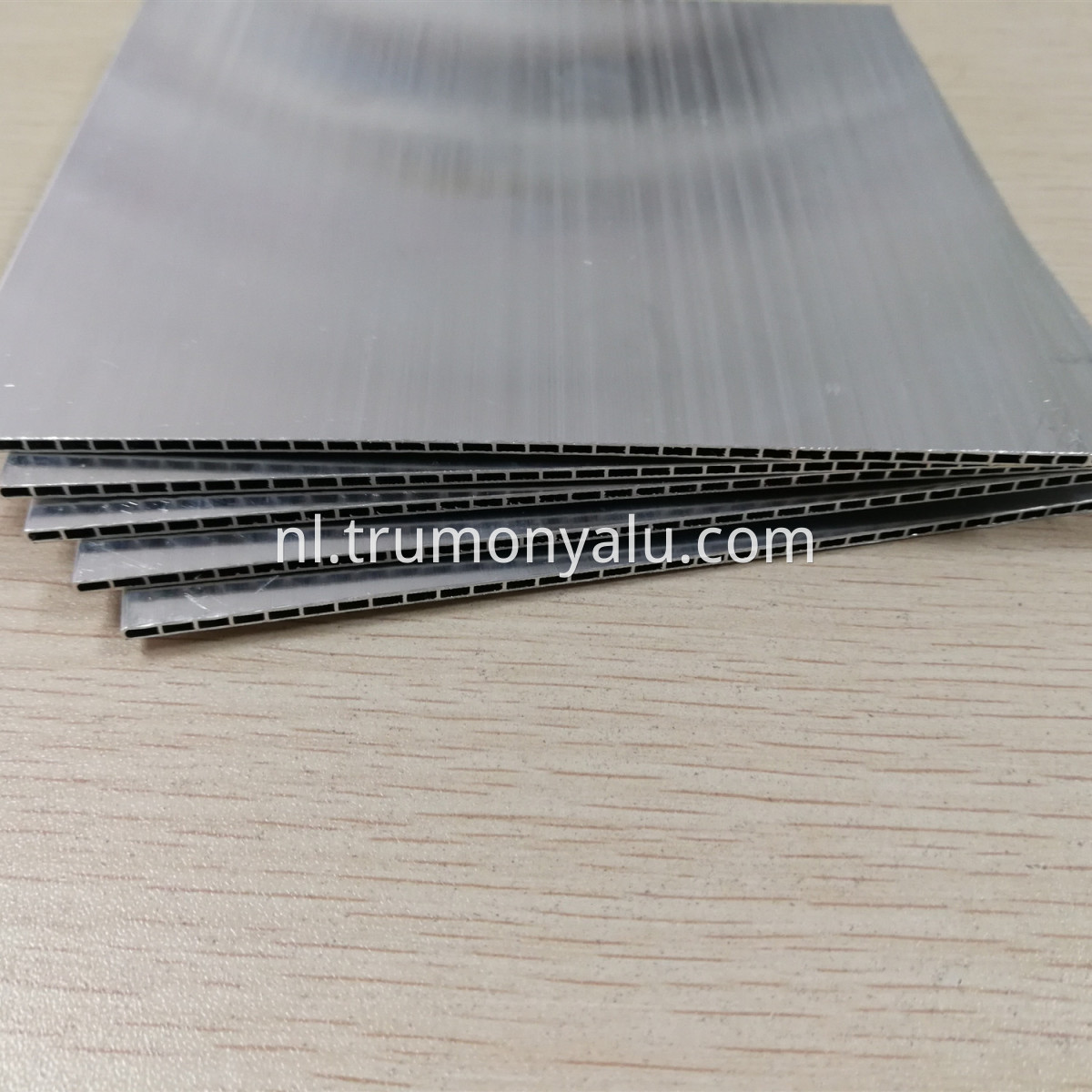 wide aluminum tube